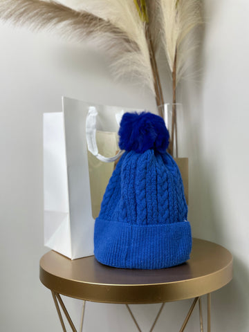 Box cappello blu